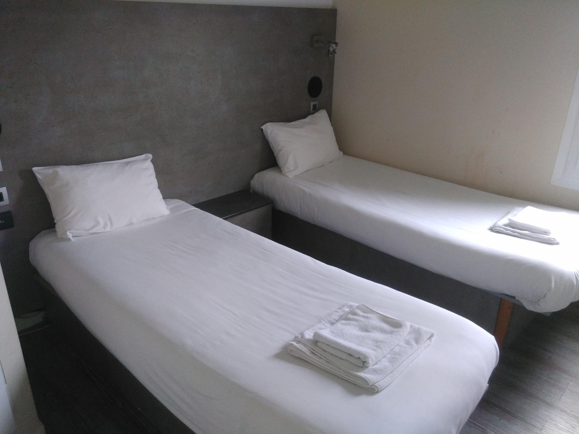 Fasthotel Le Mans Nord Fh Confort Saint-Saturnin  Buitenkant foto